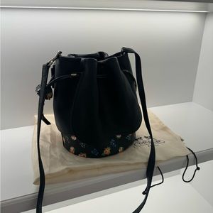 🖤 Cute Coach black and floral draw string bag.